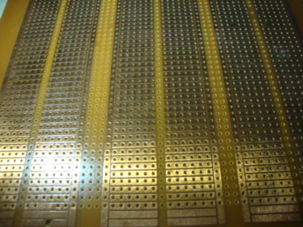 PCB 15x15 cm holes bread board shape