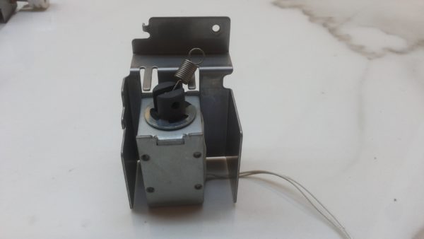 USED Electric Linear Solenoid (M128) - Image 3